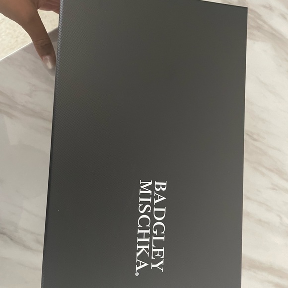 Badgley Mischka - Picture 2 of 7